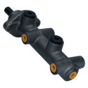 Master cylinder with servo