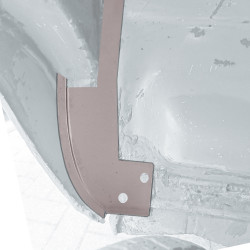 Inner wing front on B-Post, right